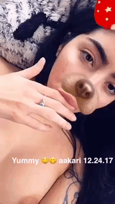 aakari:💕🐶 playing with my cum on my