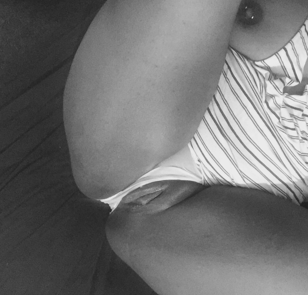 xoxoslxoxo:  vagginv:  Haven’t posted in a while  😋