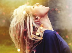 elliegouldinglove2012:  Beautiful hair Ellie ♥