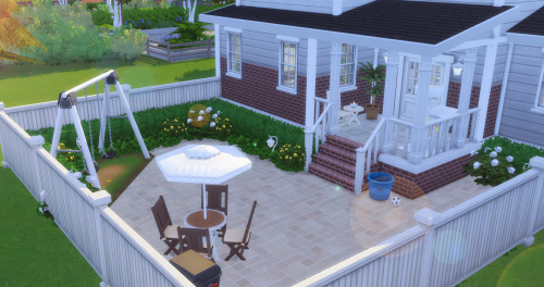 vixcsysims:Nice & Small Family Home by @vixcsysims• 30x30• 3 Bedrooms & 2 Bathrooms• Brindle