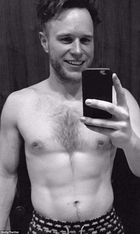male-and-others-drugs:   Olly Murs shirtless