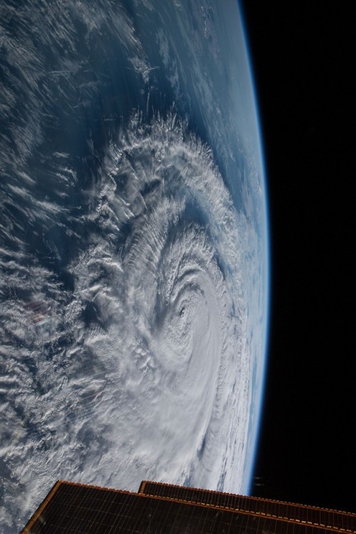 astronomyblog:Images of Hurricane Florence Observed from the International Space Station flat eath