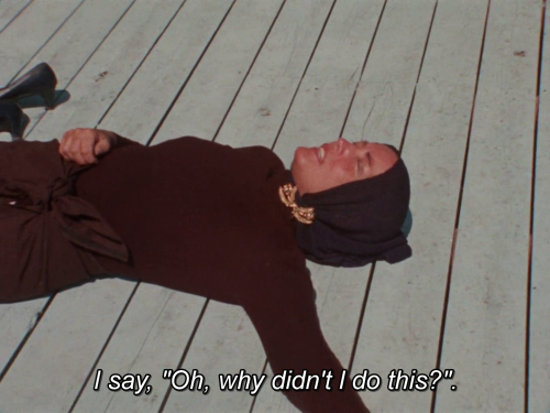 365filmsbyauroranocte:Grey Gardens (Ellen Hovde, Albert Maysles, David Maysles &amp; Muffie Meyer, 1