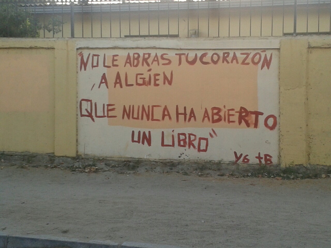 la-vida-es-muy-corta-vivela:  Villa Alemana ♡ 