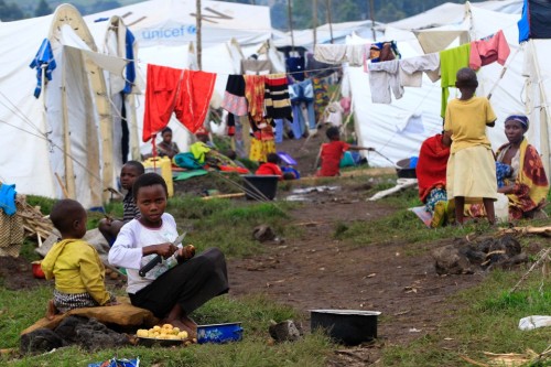 Congolese refugees in the Nyakabande refugees transit camp in Kisoro, Uganda | November 9, 2013 Phot