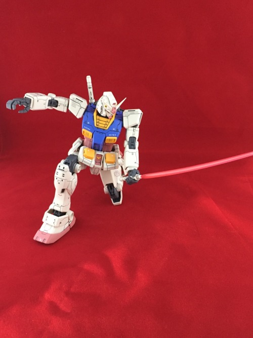 Simple, clean RX 78-2 OYW Game Color Ver. build! This kit was very photogenic :)