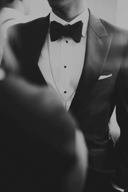 secretdaddy:  Bow ties are difficult to pull off…and they’re WAY overdone. But at the right event, done well, they’re very effective 