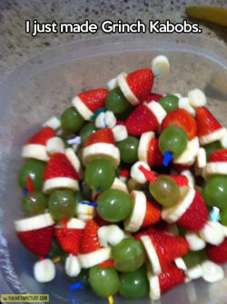 gettingahealthybody:  Make yours with green grapes, banana and strawberries. Skewer them on a toothpick. 