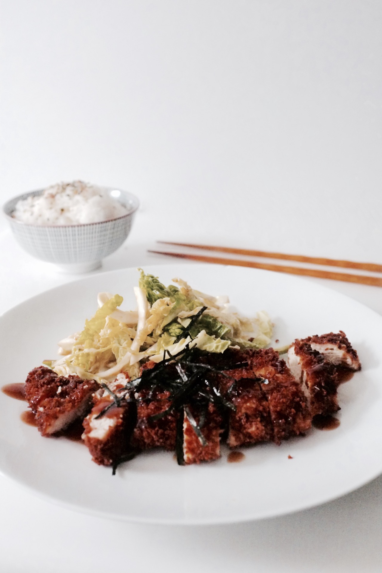 foodffs:  Chicken katsu. Japanese comfort food with a simple cabbage salad on the