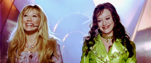 livingthegifs: The Lizzie McGuire Movie, 2003.  By: thejennire  ✦Send your request