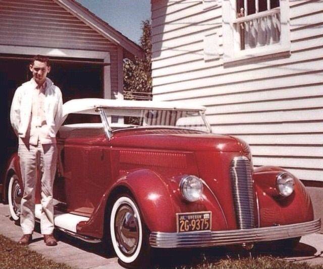 morbidrodz:  More vintage cars, hot rods, and kustoms 