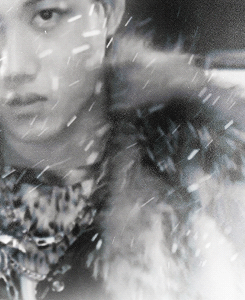 dustlights:  and now my watch begins; Game of Thrones AU (HBD JULIE-SAMA)   