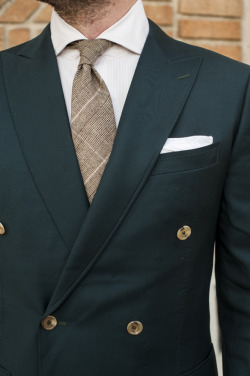 the-suit-man:  Suits, mens fashion and mens style inspiration http://the-suit-man.tumblr.com/ 