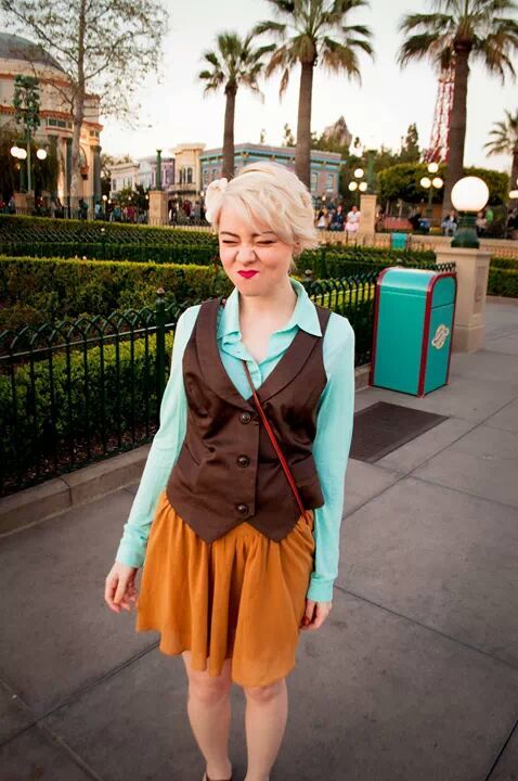 2creppy2die:   2013 is the year I started disneybounding! So here are almost all