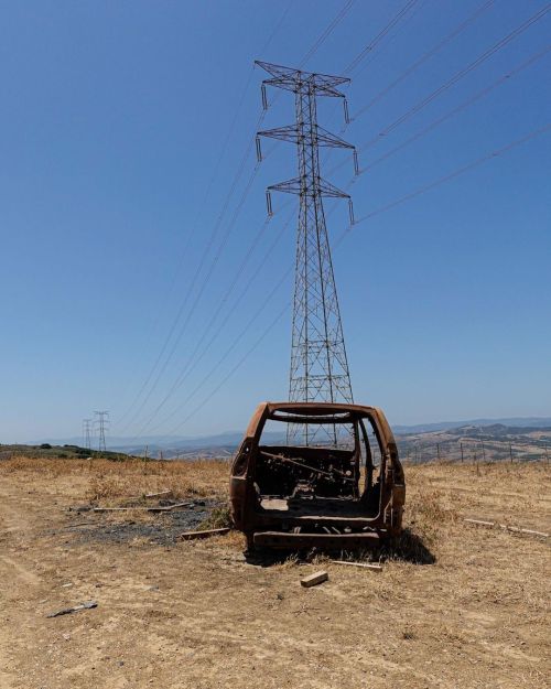 #bernardandre #bernardandrephotography #car #electriccar #landscape #andalucia #madmax #futur #photo