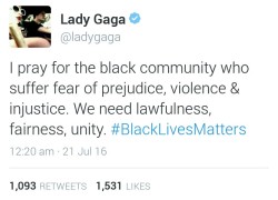 ayee-daria:  starlighttori:  lg5isntcoming:  She (finally) did THAT   ^^^^ Right?  Yesssss ✊🏾💕