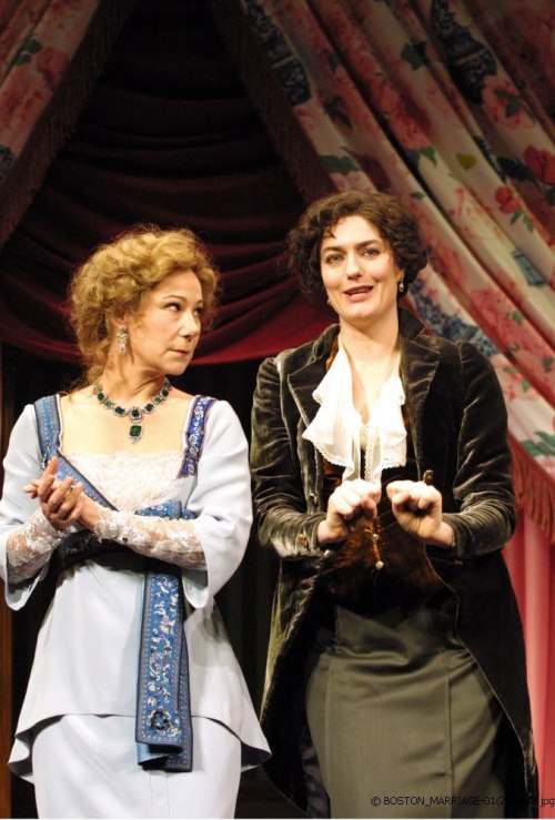 sweetsaturnmine:Zoë Wanamaker and Anna Chancellor in Boston Marriage