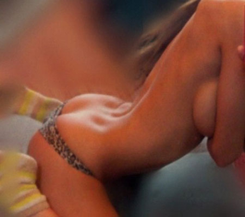 five-star-solo-girls: Back Dimples! Now *that&rsquo;s* sexy!
