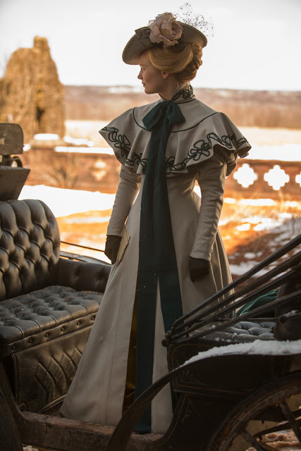 crimsonpeakmovie:The stunning costumes at the heart of Crimson Peak mirrored Guillermo del Toro’s sc