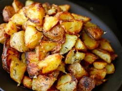 foodffs:  Ultra-Crispy Roast Potatoes Really nice recipes. Every hour.