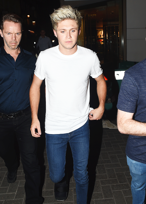 niallisabitch:  Cirque Le Soir nightclub - 10/1