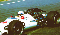 scuderia-f1:  John Surtees 
