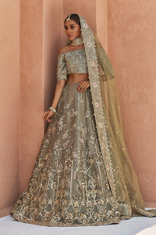 aishwaryaaraiii:Zuria Dor Bridal Couture Collection