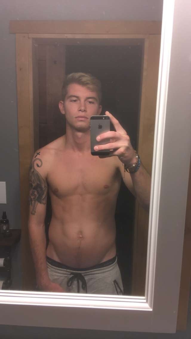 boytoythings:  THIS IS THE MOST CUTE TATTOED GUY I’VE EVER SEEN