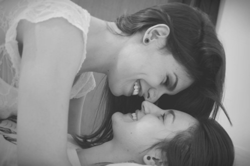 I love girls.