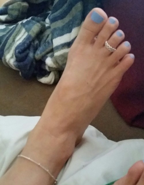 sexycandidfeet: Gf