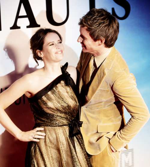 Eddie Redmayne attends The Aeronauts UK Premiere during the 63rd BFI London Film Festival on October