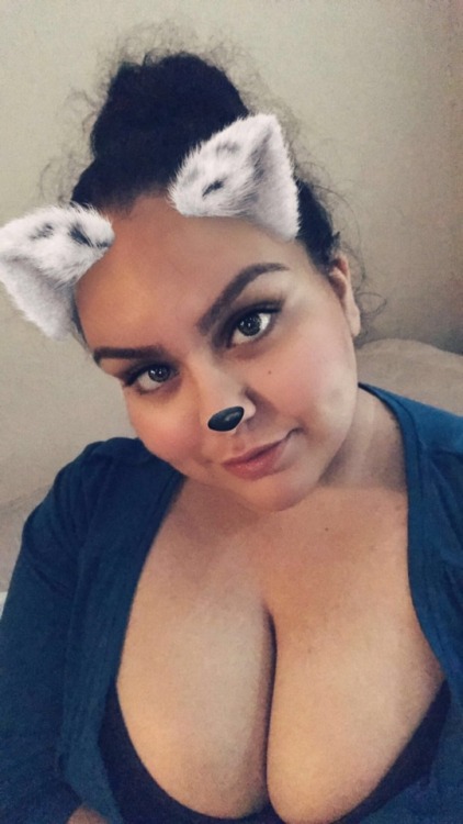 chubby-bae: Snapchat filters and titties. ☺️ So beautiful.