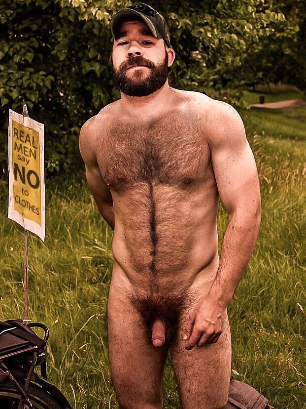 2daddies-n-love:  brut-with-beard:  Brüt-with-Beard brut-with-beard.tumblr.com 