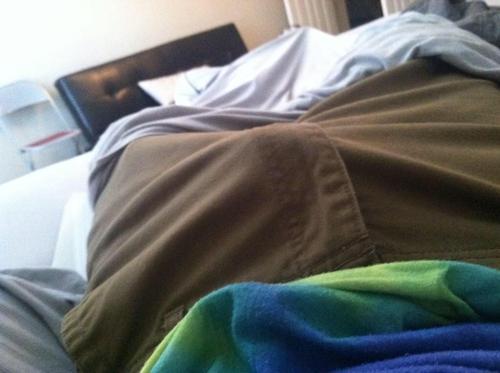 brbjellyfishing:  babe can i show you my d*ck          