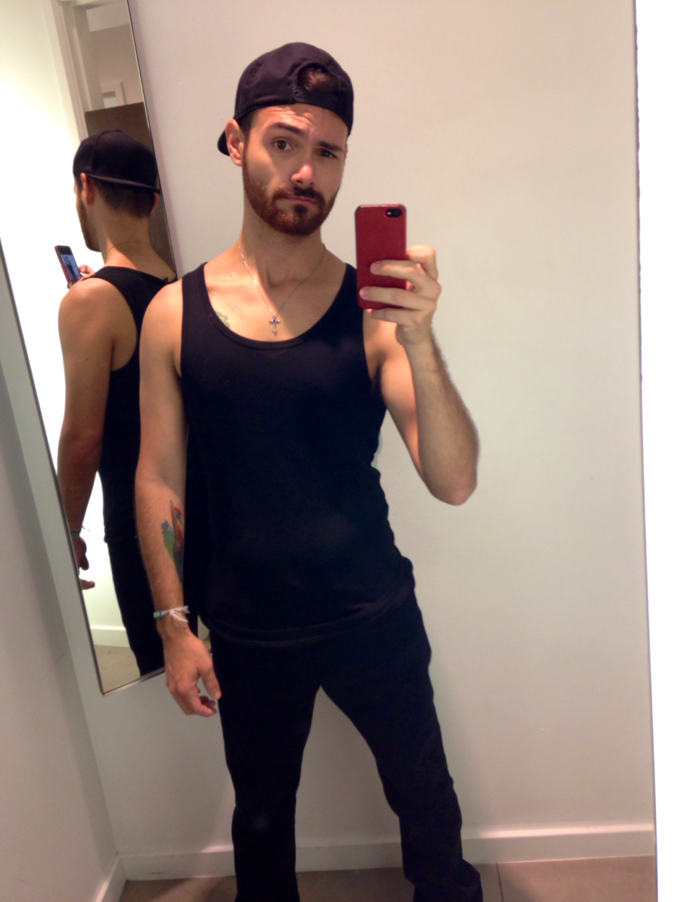 justlearningasigo:All black lookin’ wack. Or something like that.