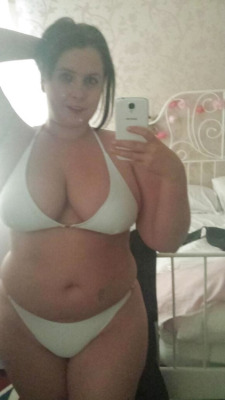 Horny chubby babes masturbating live on webcam
