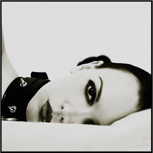 submissivescarletgirl:  Scarlet’s Theme of the Day