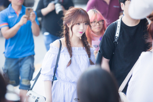 lovelyz8:170519 Gimpo Airport© LiKei | do not crop or edit.