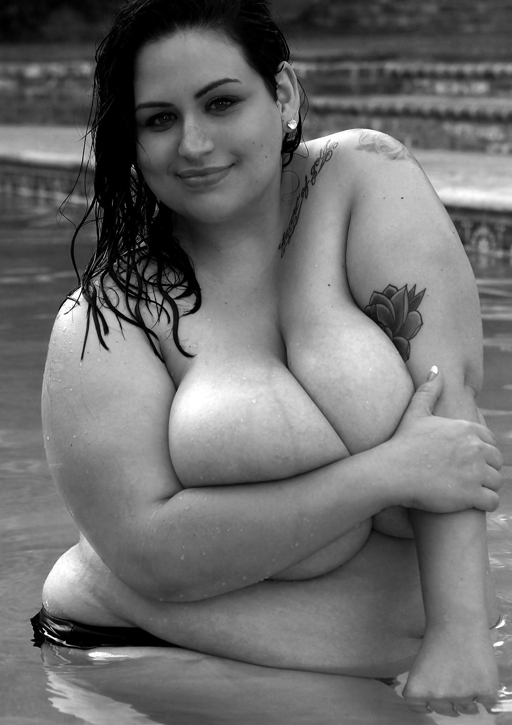 bbwgirlsgonewild:  More Plump Beauties at www.SpermWhales.net