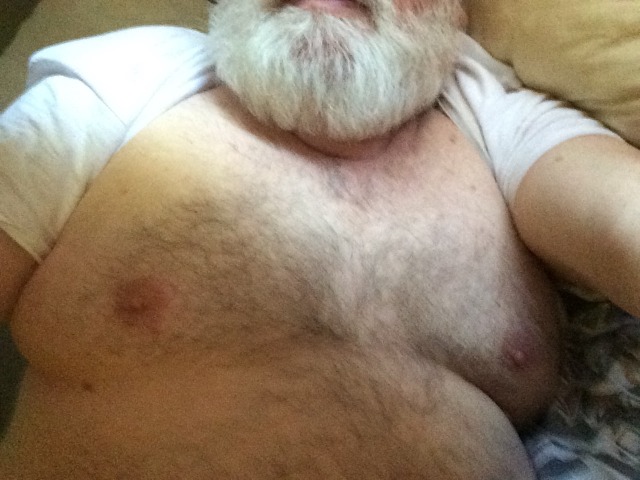 that hairy chest :-) #beardedmen#oldermen#hairychest#big chest#broad shoulders