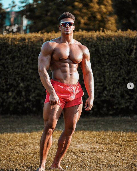 non-caucasian:Onome Egger - 225 - 235lbs (102.1 - 106.6kg)	6'2" (188cm)Born 1996, Onome Egger is half Austrian half Nigerian bodybuilder from a small town in Austria who started lifting weights when he was 16 years old.