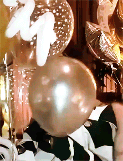 grandecurls:  Ariana @ Mac’s Birthday