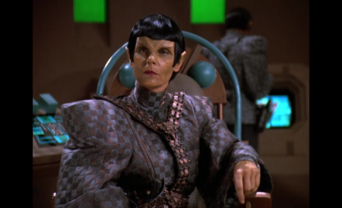 tinakolesnik:Commander Toreth of the Romulan Warbird the Khazara  - and one the more awesome command