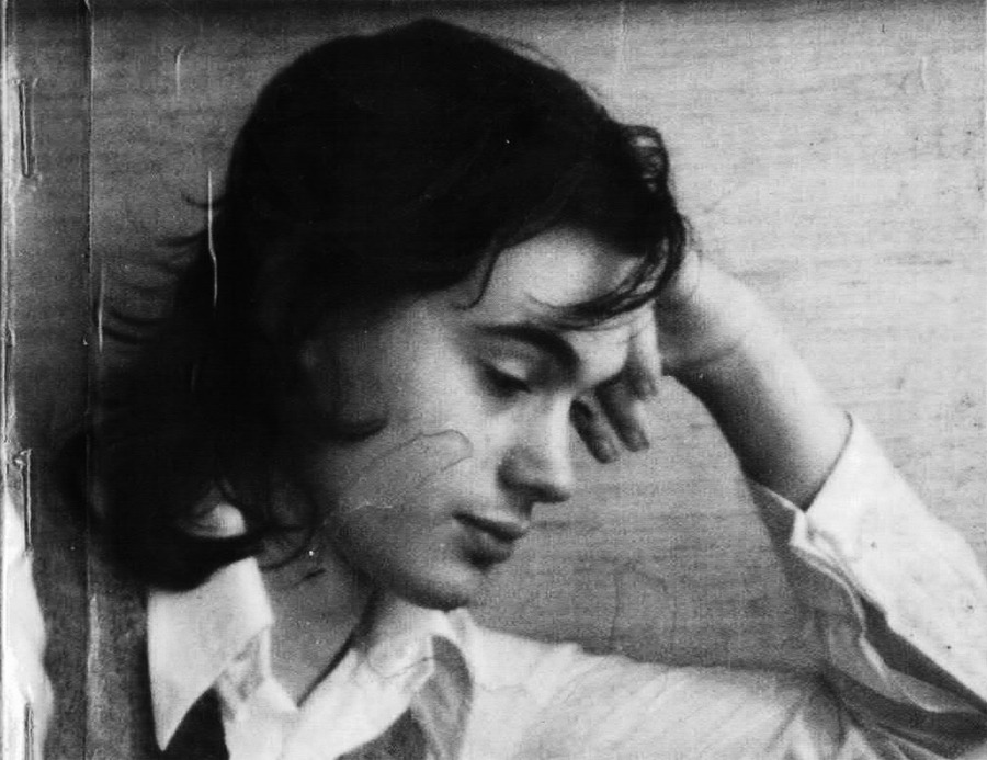 tenonder:  Jotie T’Hooft, foto omslag Junkieverdriet, 1976  