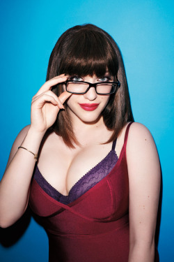 johnzombi:  Kat Dennings