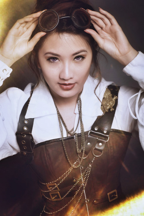 kendrapaigephoto:  The Captain - Model & MUAH: Miki Sarroca / Designer: Karen von Oppen of KvO Design Time to dust off the cobwebs, tumblr! http://kendrapaige.com 