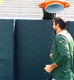 rizzoanthony-deactivated2016012:  aaron rodgers does the ice bucket challenge 