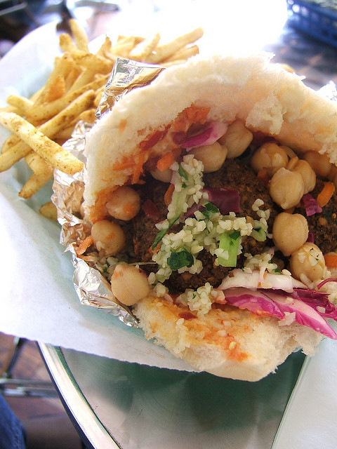 Porn vegan-yums:  Falafel! by J.G. Park on Flickr. photos