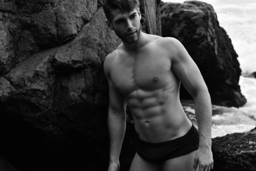 bambam62:    Renzo Molinari by Mladen Blagojevic 