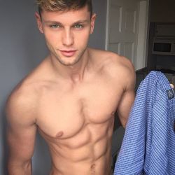 completelyfine:  http://completelyfine.tumblr.com/